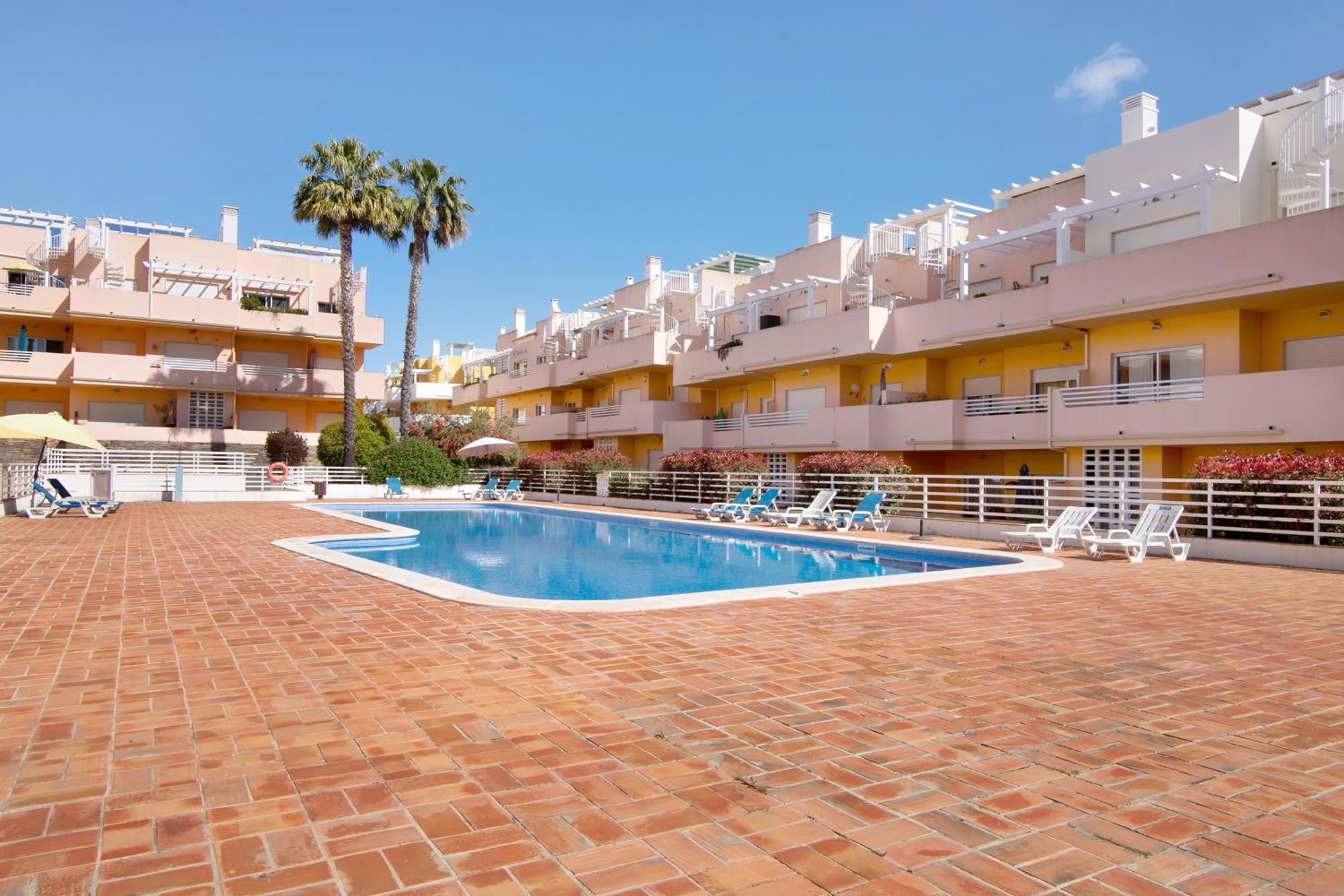 Apartamento Royal Cabanas Golf Conceicao  Exterior photo